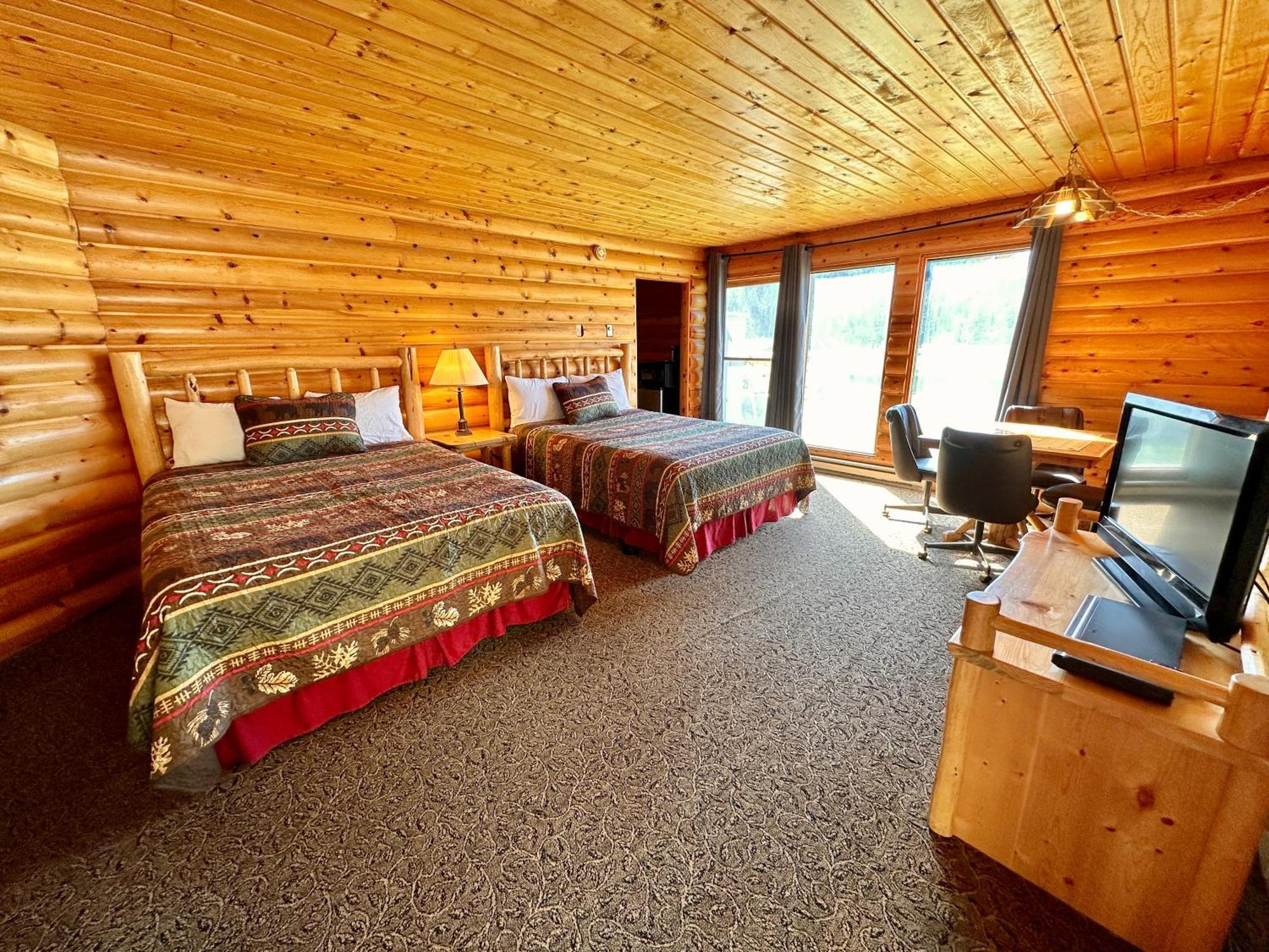 The Lodge At Lolo Hot Springs ภายนอก รูปภาพ